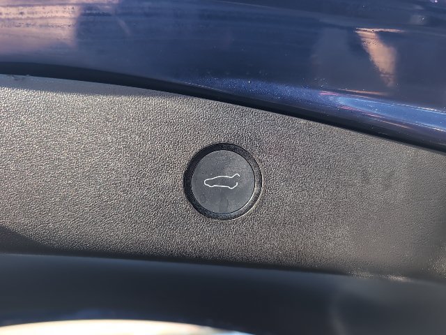 Used 2022 Tesla Model 3 Performance AWD/4WD image 23