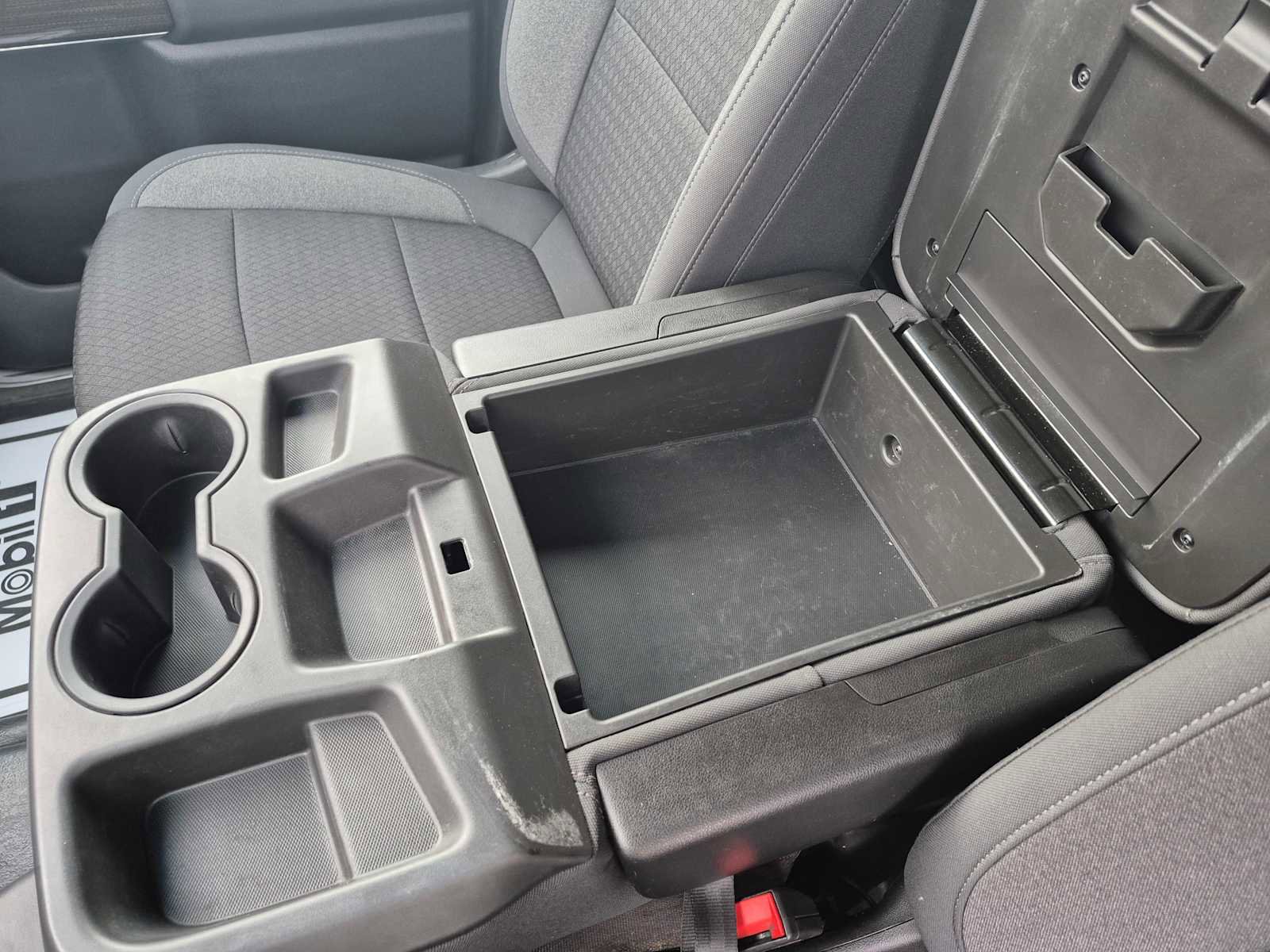 Used 2022 Chevrolet Silverado 3500 LT w/ Convenience Package image 22