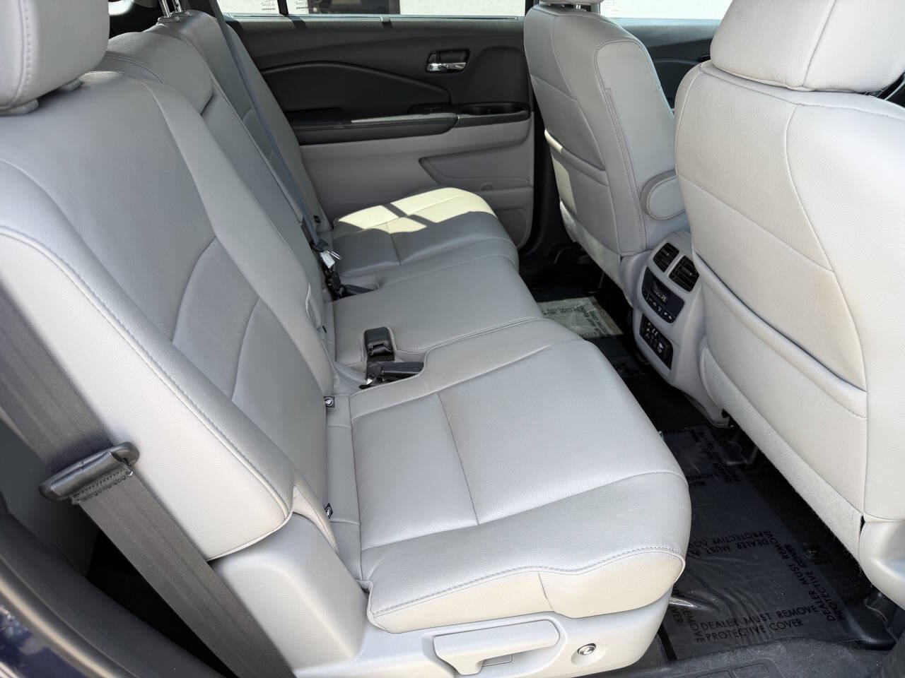 Used 2017 Honda Pilot Touring image 20