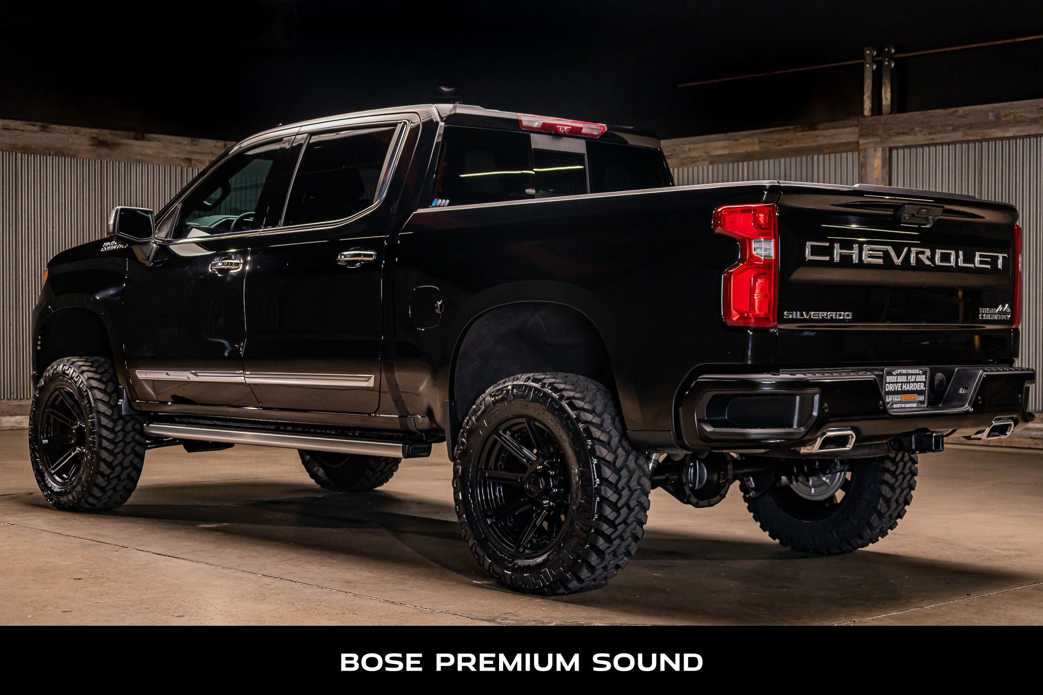 Used 2024 Chevrolet Silverado 1500 High Country w/ Technology Package image 7