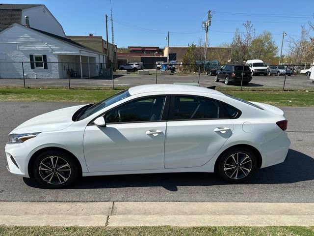 Certified 2024 Kia Forte LXS image 28