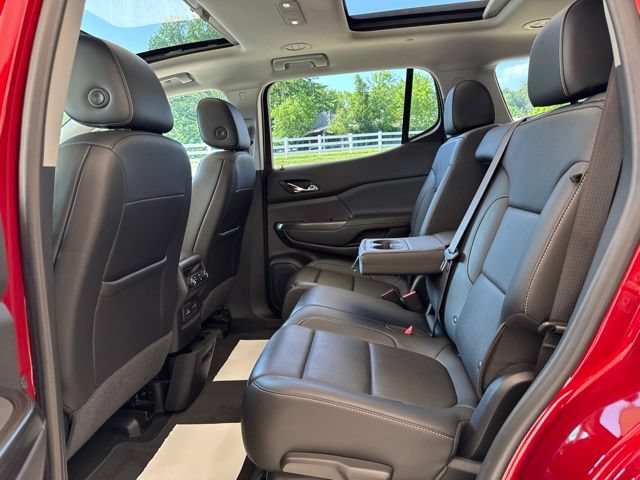 Used 2021 GMC Acadia SLT w/ Elevation Edition AWD/4WD image 22