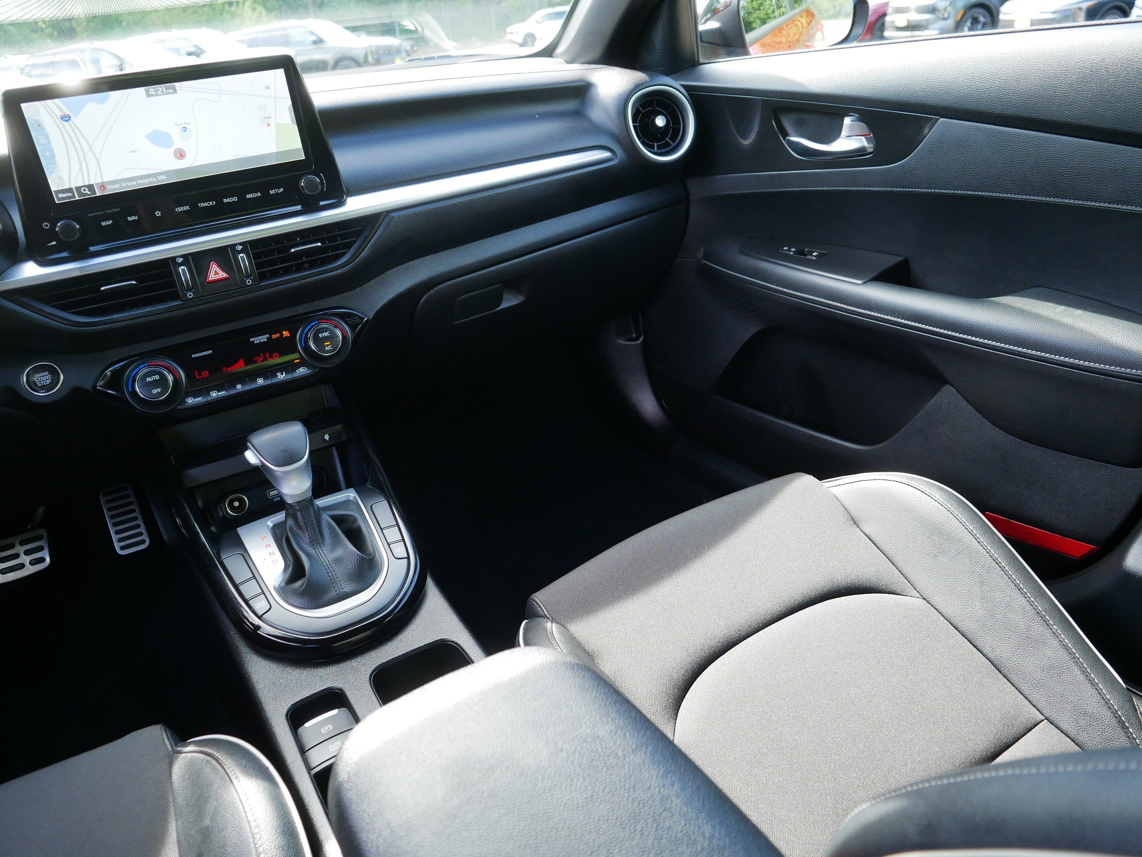 Certified 2023 Kia Forte GT-Line w/ GT-Line Premium Package FWD image 11