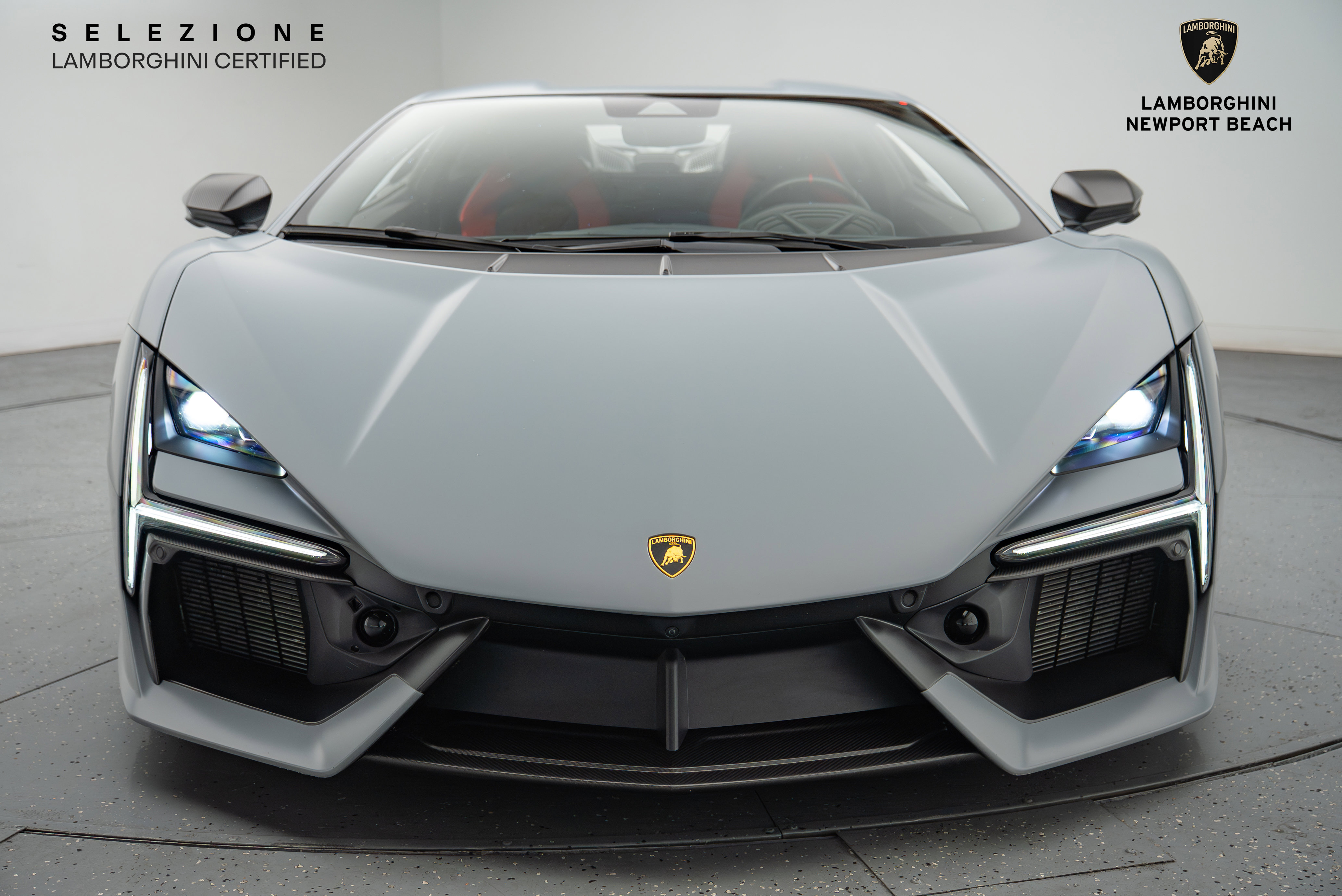 Used 2024 Lamborghini Revuelto image 14