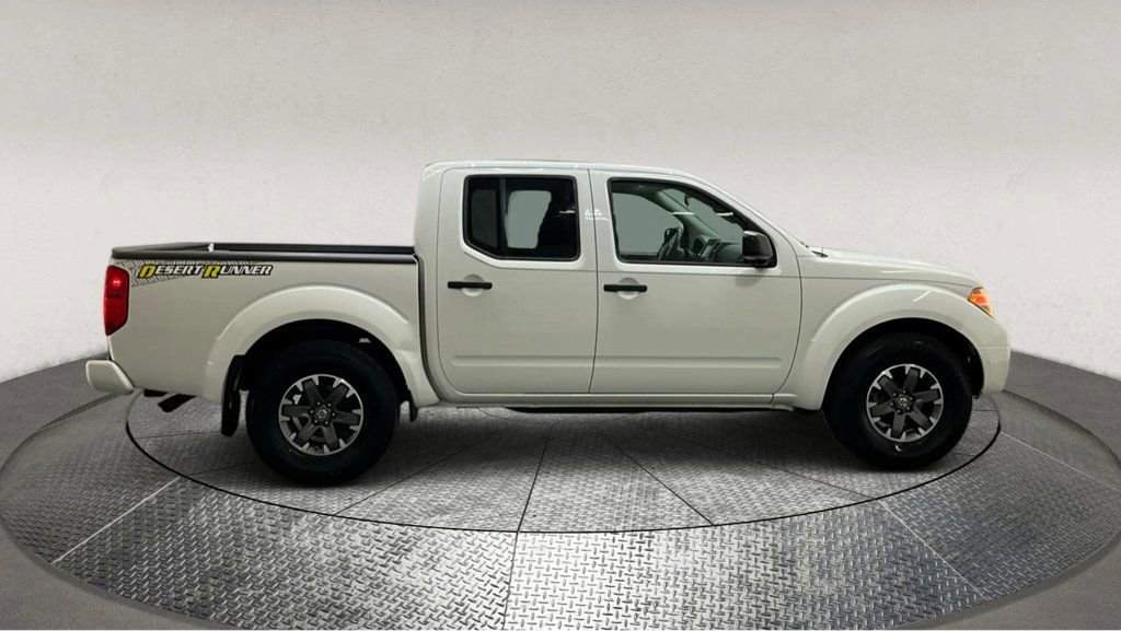 Used 2019 Nissan Frontier Desert Runner image 8