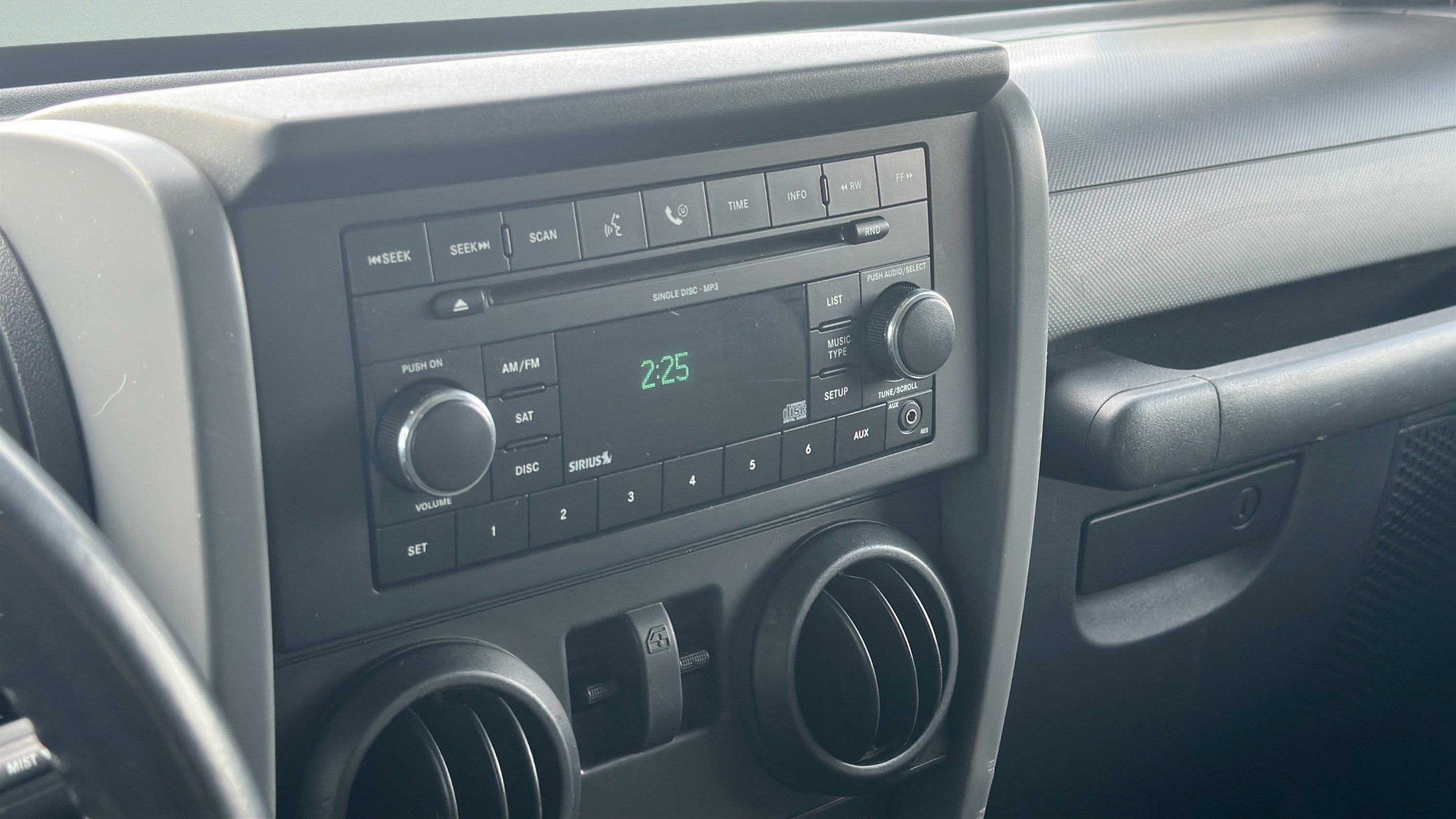 Used 2008 Jeep Wrangler Rubicon w/ PWR Convenience Group image 14