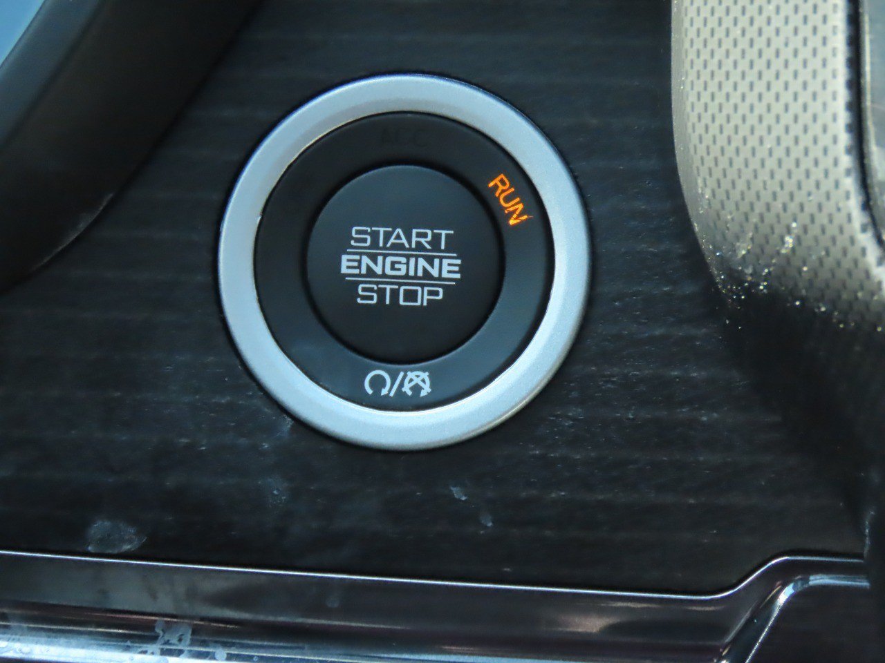 Used 2023 RAM 1500 Limited w/ Night Edition AWD/4WD image 29