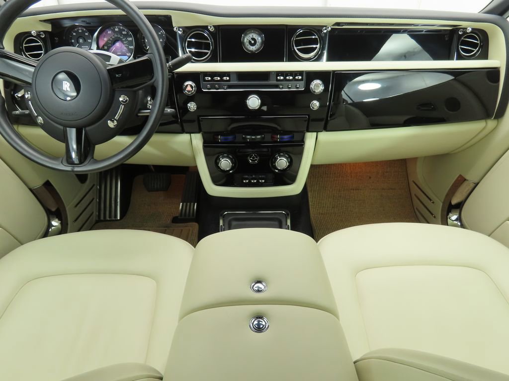 Certified 2012 Rolls-Royce Phantom Drophead Coupe image 21