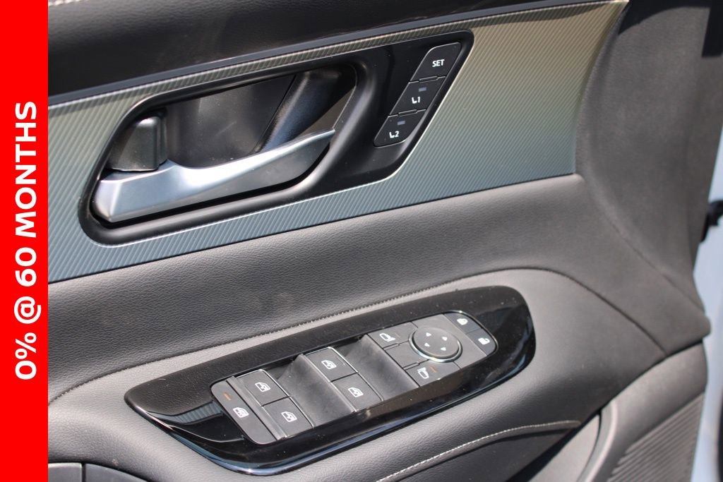 New 2025 Nissan Murano SL image 13