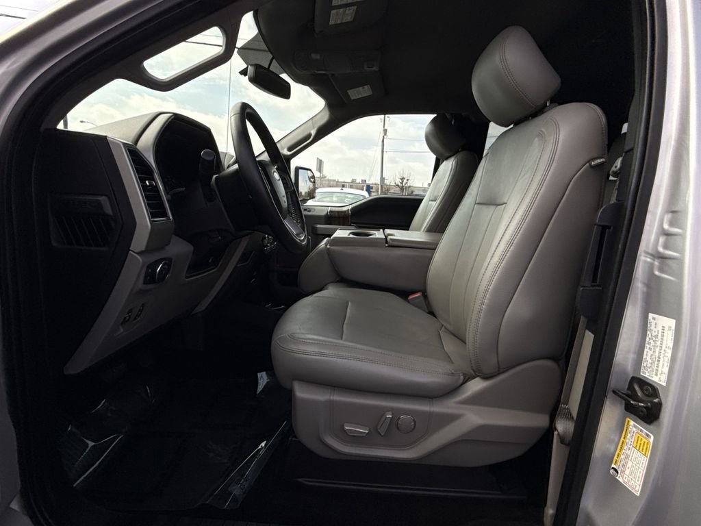 Used 2018 Ford F150 Lariat image 13