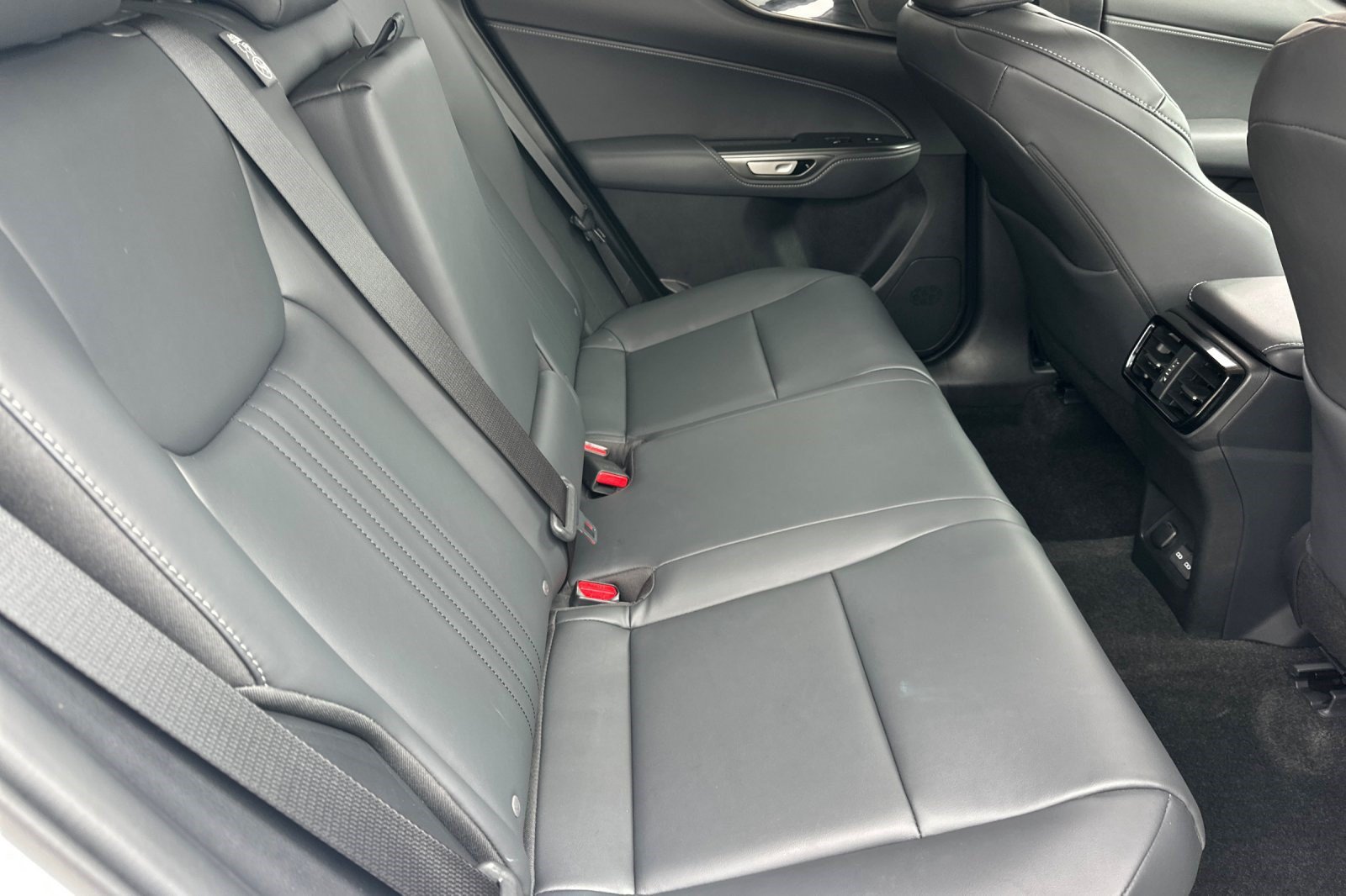 Certified 2025 Lexus NX 350h AWD w/ Premium Package image 35