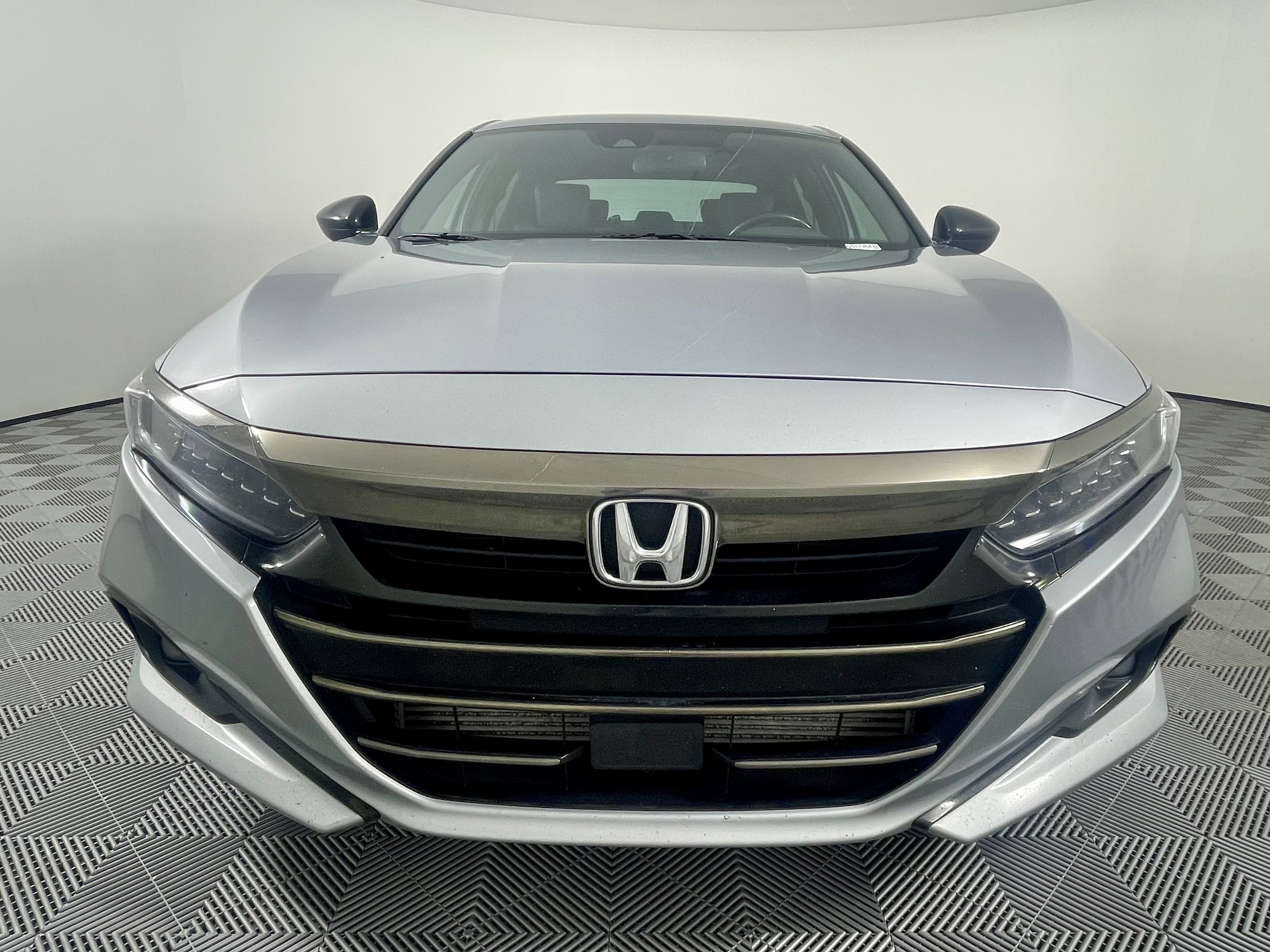 Used 2021 Honda Accord Sport image 8