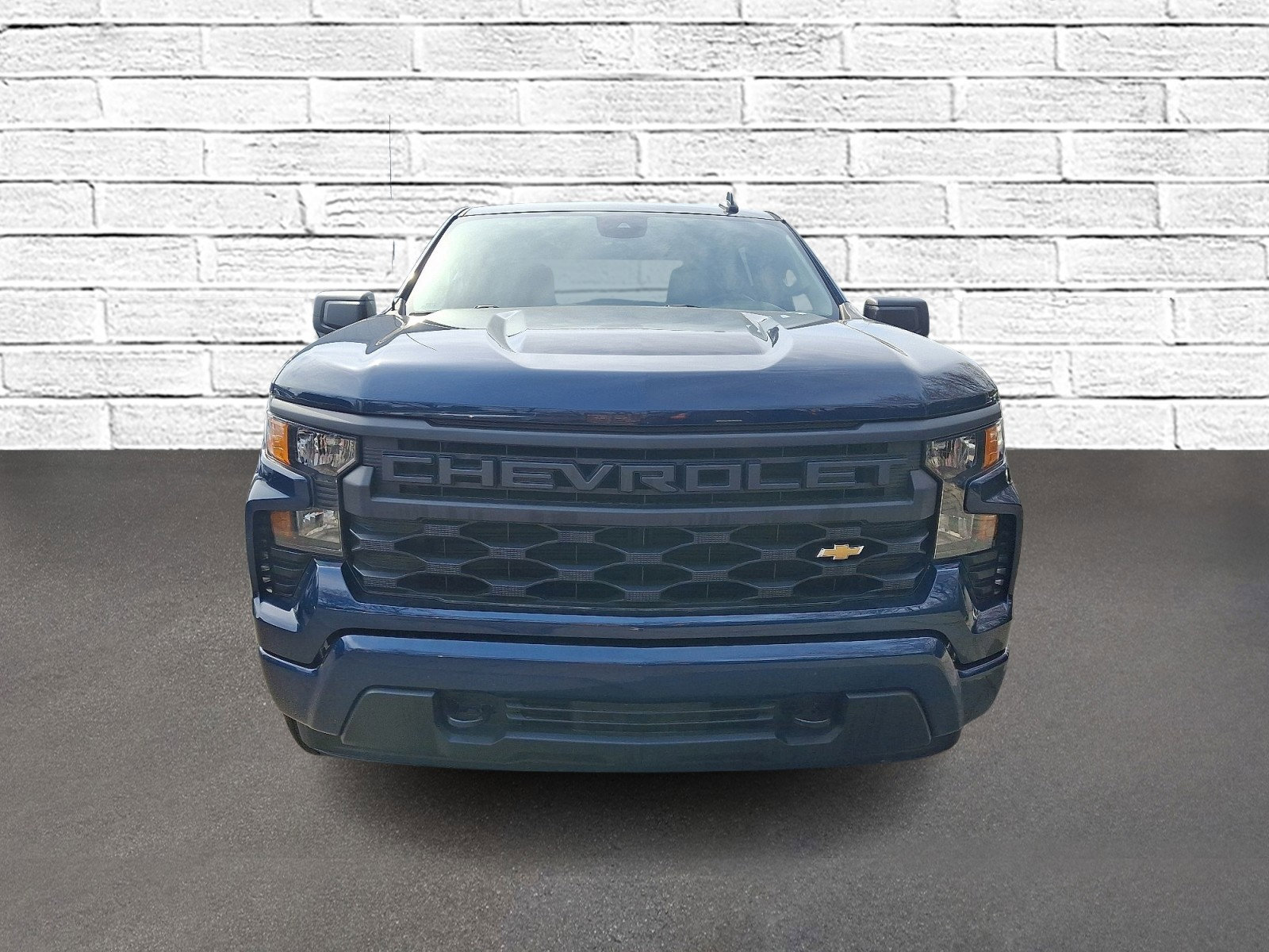 Used 2022 Chevrolet Silverado 1500 Custom AWD/4WD image 3