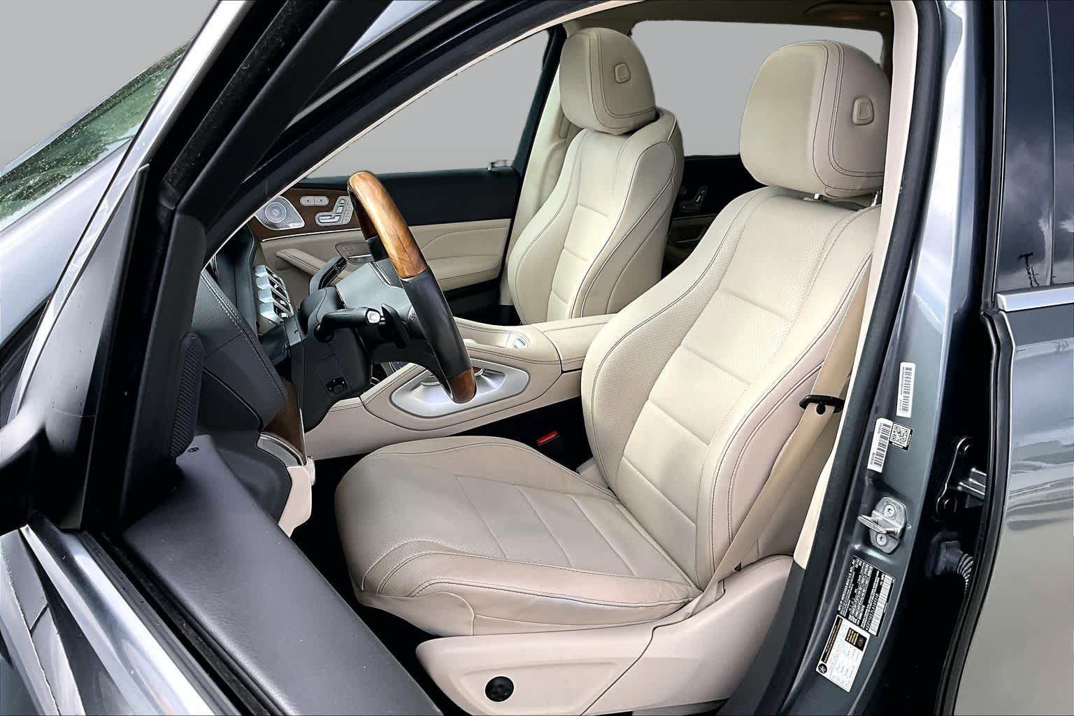 Used 2020 Mercedes-Benz GLS 450 4MATIC image 8