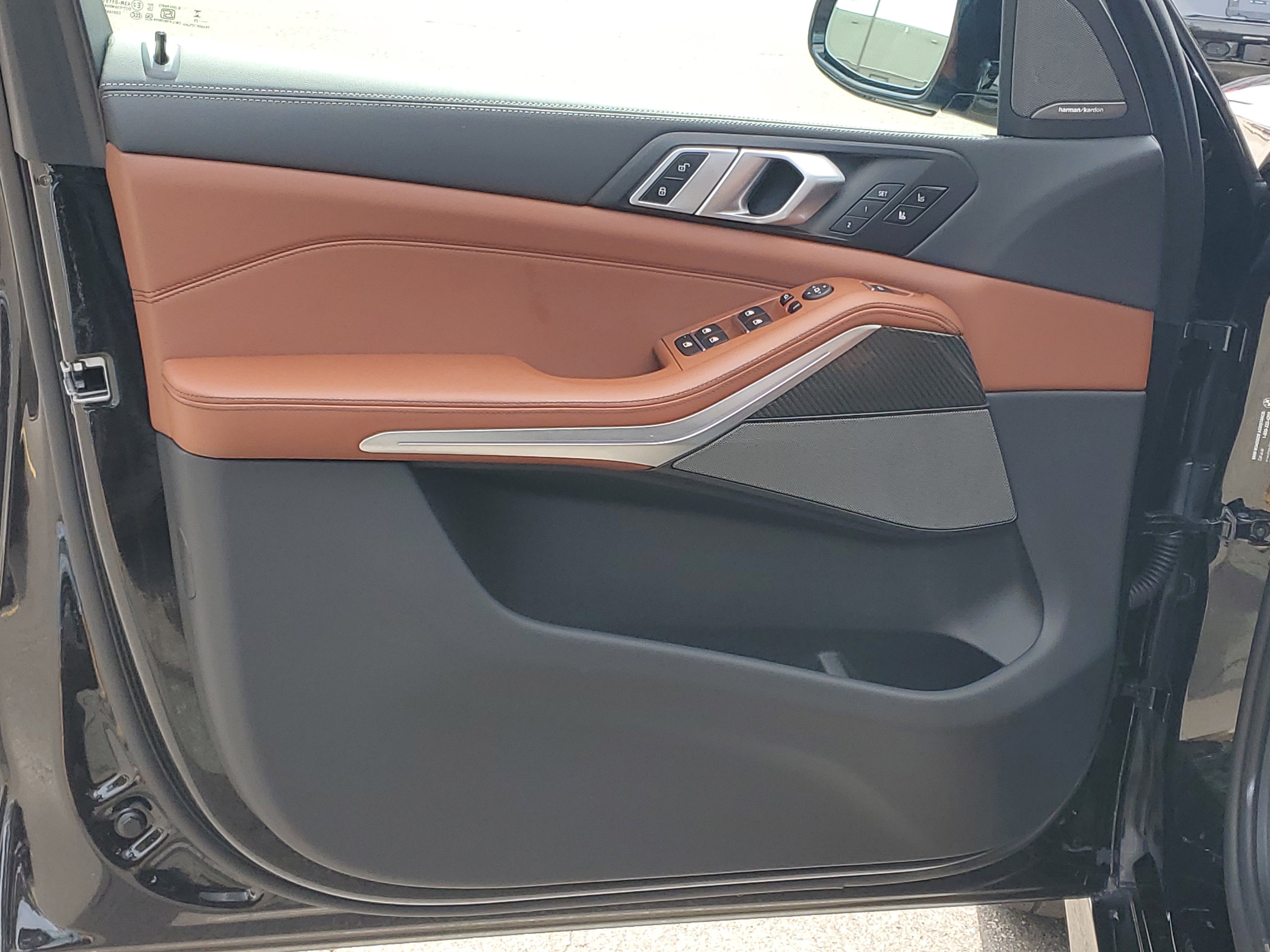 Certified 2025 BMW X5 M60i image 5