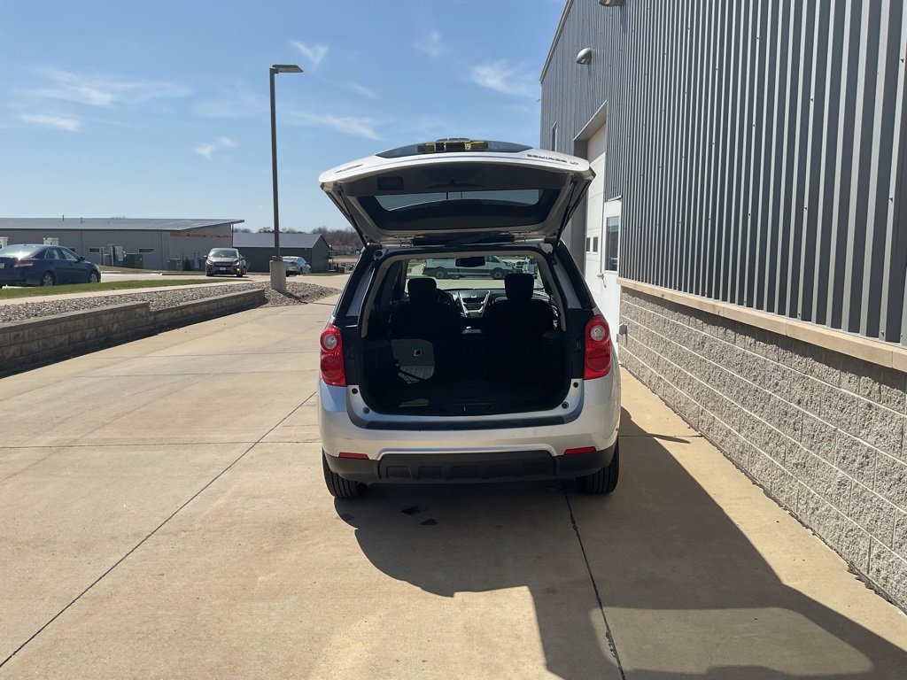 Used 2011 Chevrolet Equinox LT w/ Driver Convenience Package image 23