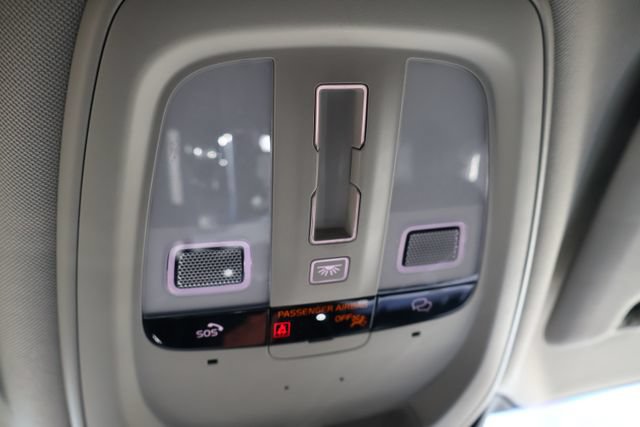 Used 2024 Volvo S60 B5 Core FWD image 18