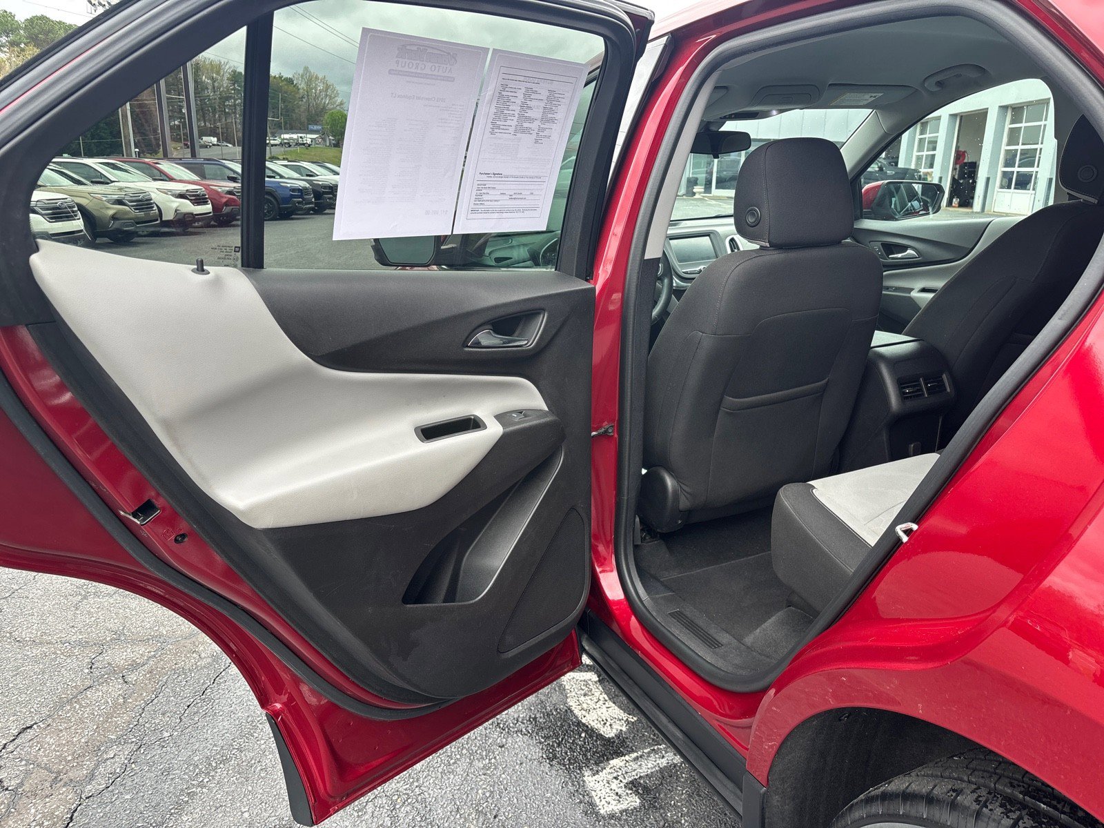 Used 2018 Chevrolet Equinox LT image 29