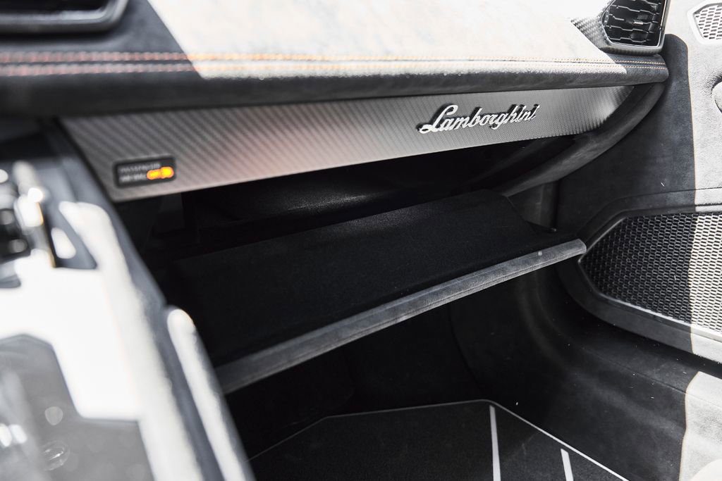 Used 2023 Lamborghini Huracan Sterrato image 78