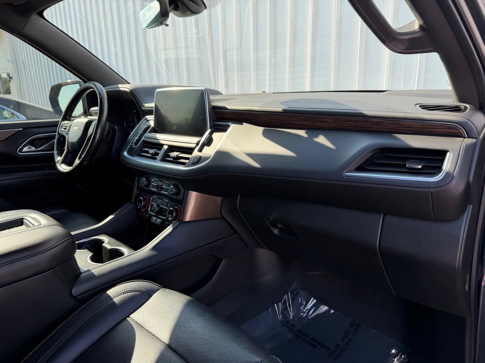 Used 2021 Chevrolet Tahoe High Country w/ Premium Package RWD image 12