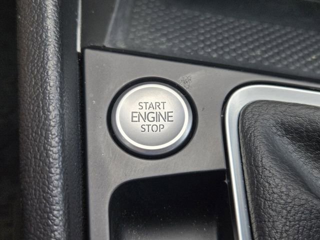 Used 2023 Volkswagen Jetta SEL image 22