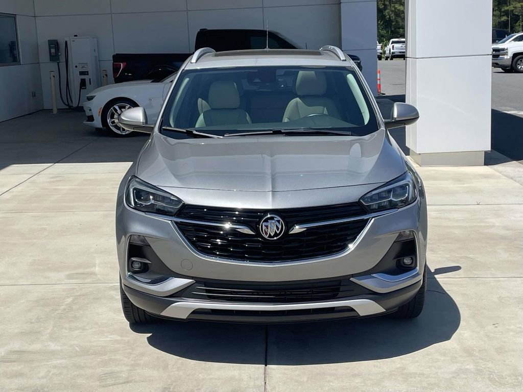 Used 2023 Buick Encore GX Essence w/ Experience Buick Package FWD image 3