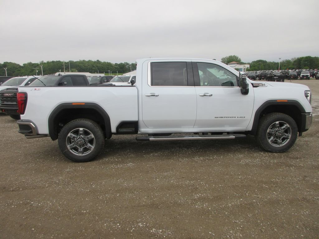 New 2026 GMC Sierra 2500 SLT w/ SLT Premium Package AWD/4WD image 3