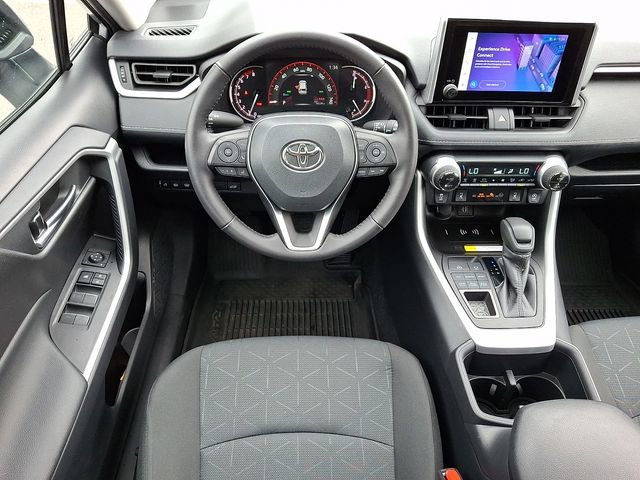 Used 2024 Toyota RAV4 XLE w/ Convenience Package image 11