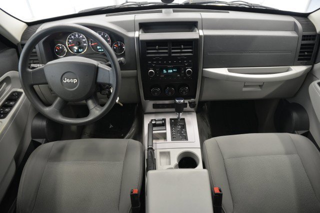 Used 2008 Jeep Liberty Sport w/ Popular Equipment Group image 19