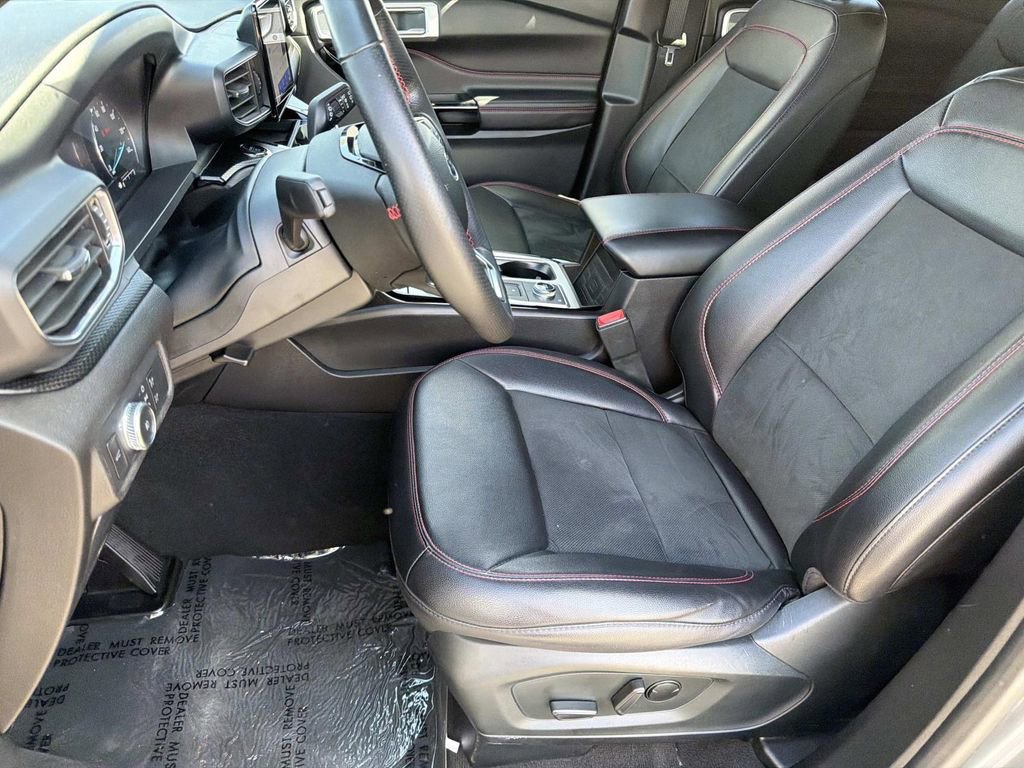 Certified 2022 Ford Explorer ST-Line w/ Class IV Trailer Tow Package image 22