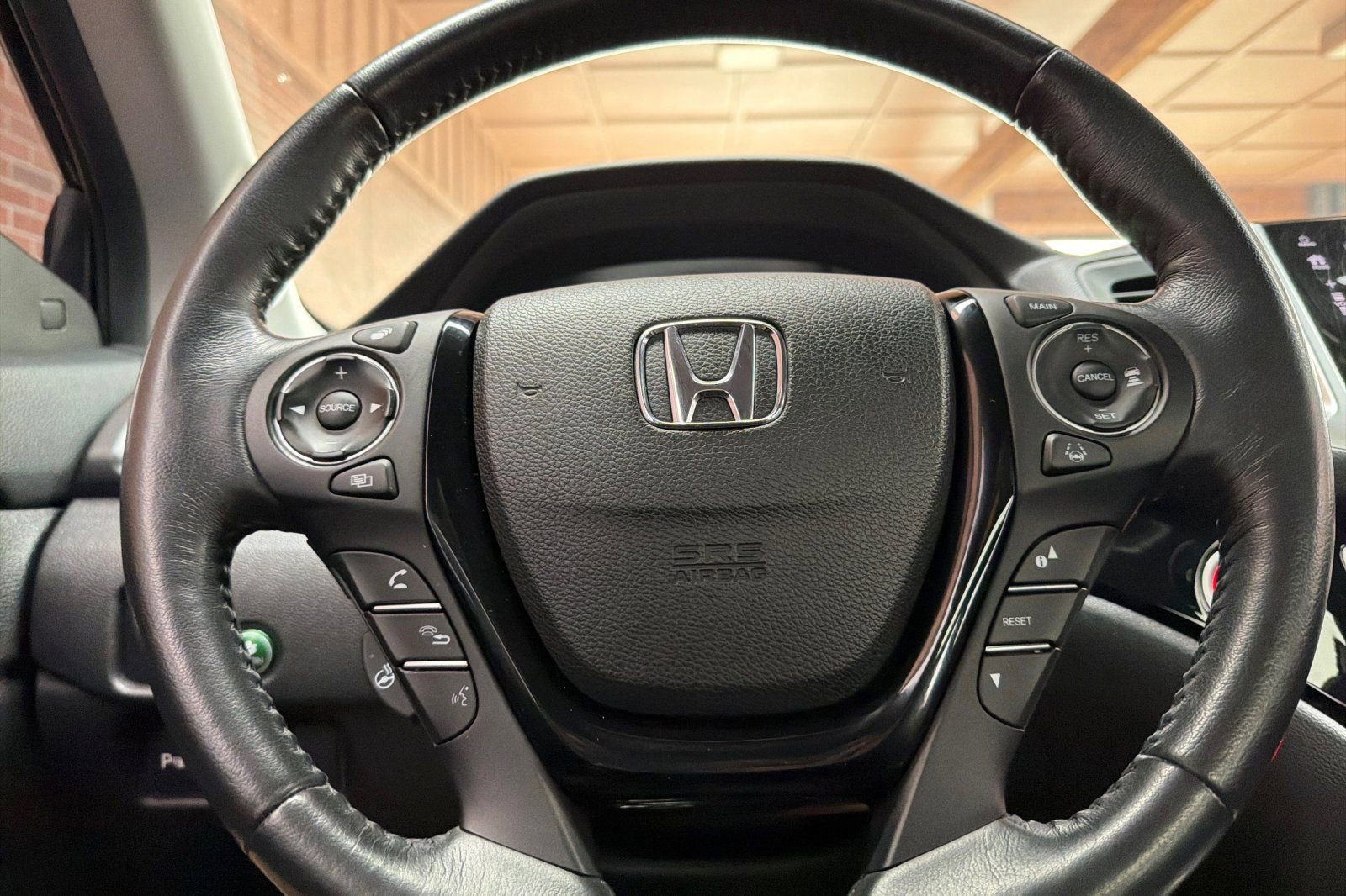 Used 2018 Honda Pilot Elite image 26