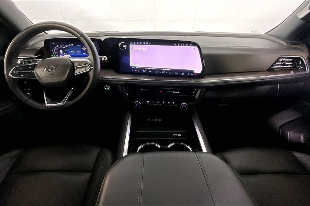 Used 2025 Chevrolet Tahoe Z71 AWD/4WD image 19