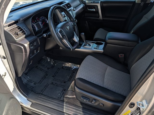 Used 2016 Toyota 4Runner SR5 RWD image 9