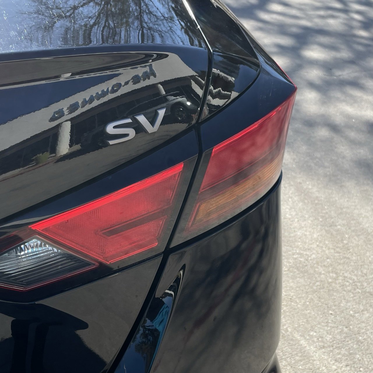 Used 2024 Nissan Altima 2.5 SV image 6