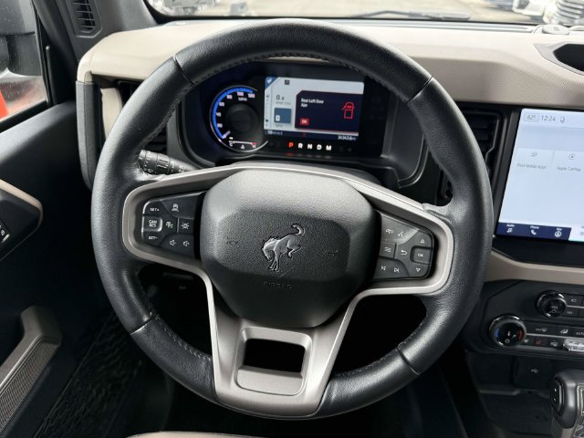 Used 2022 Ford Bronco Wildtrak AWD/4WD image 10