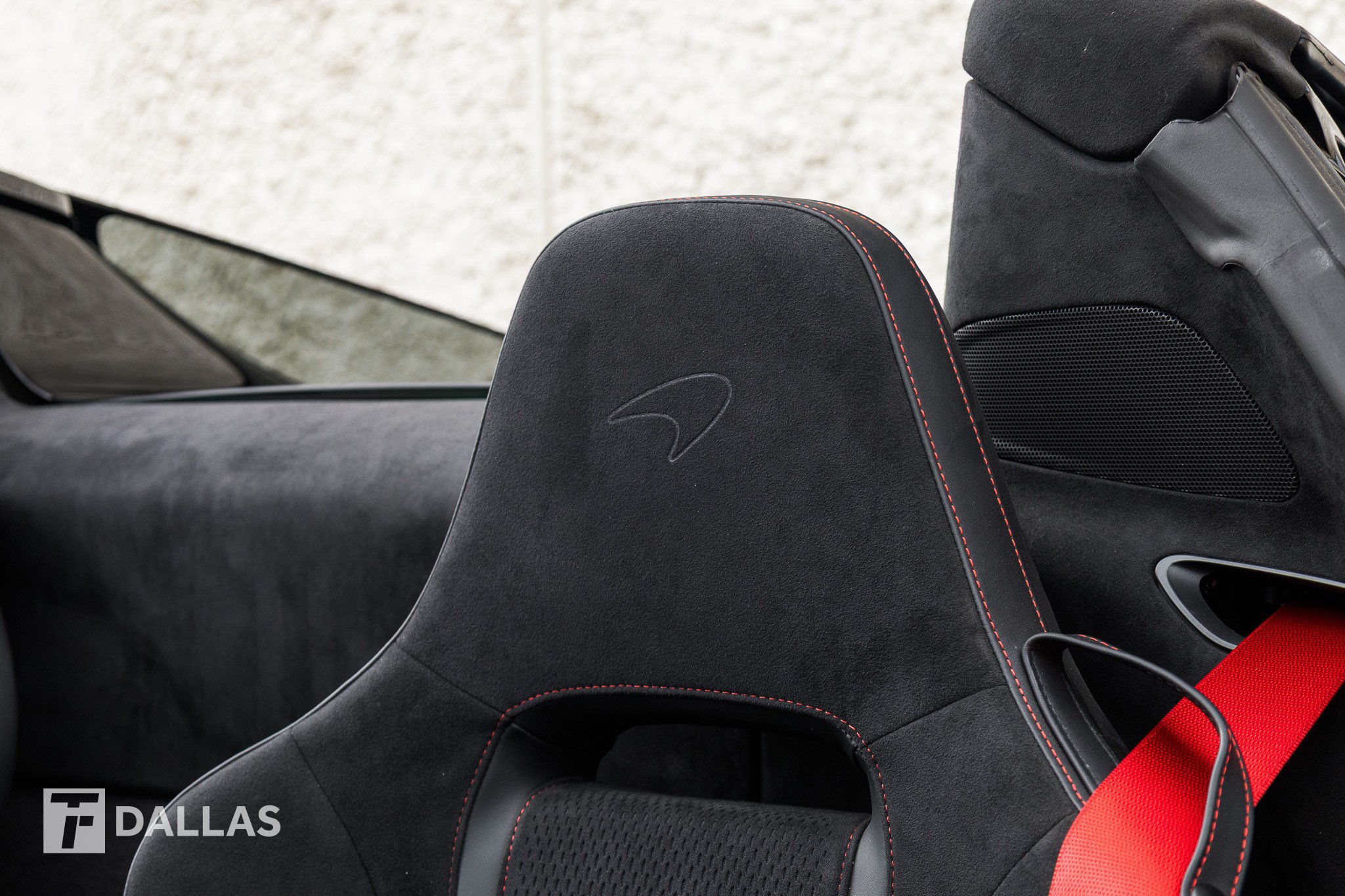 Used 2025 McLaren 750S Spider RWD image 25
