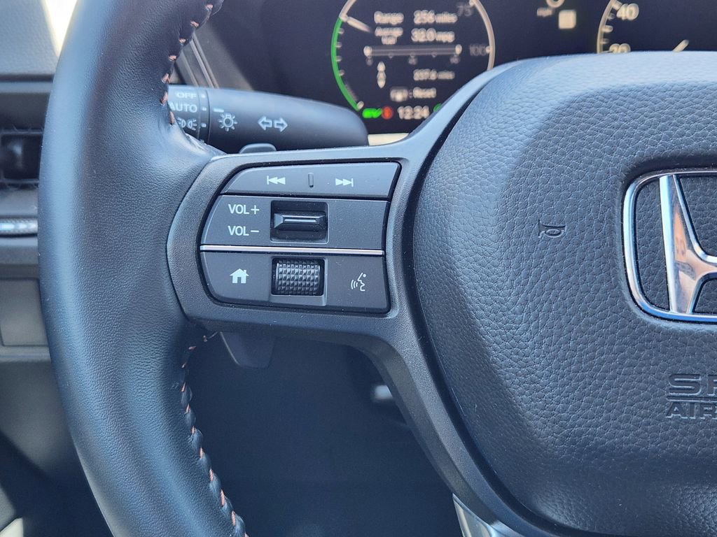 Used 2025 Honda CR-V Sport-L image 16