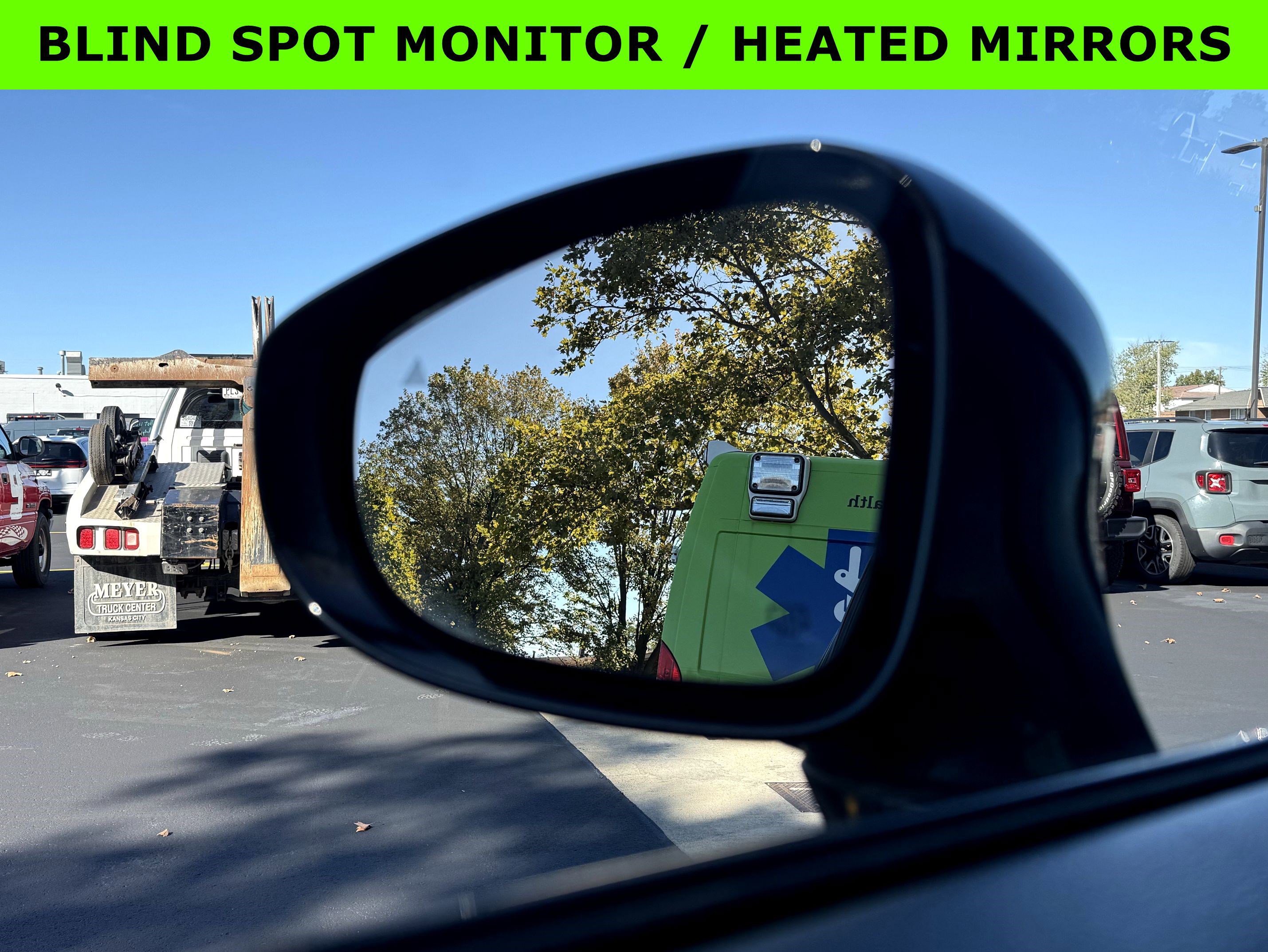 Used 2020 Chrysler Pacifica Touring-L w/ S Appearance Package image 15