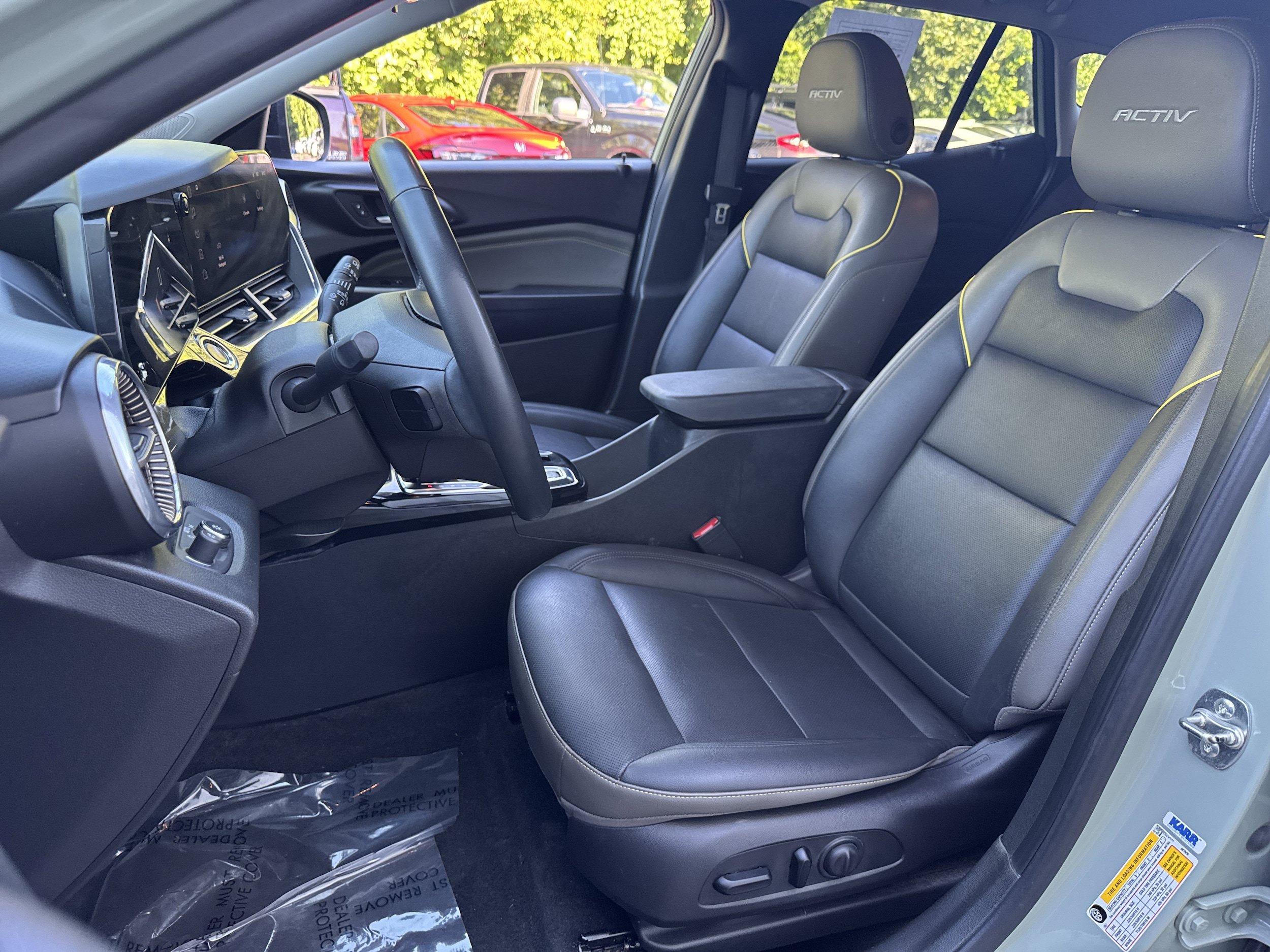 Used 2025 Chevrolet Trax ACTIV w/ Driver Confidence Package FWD image 5