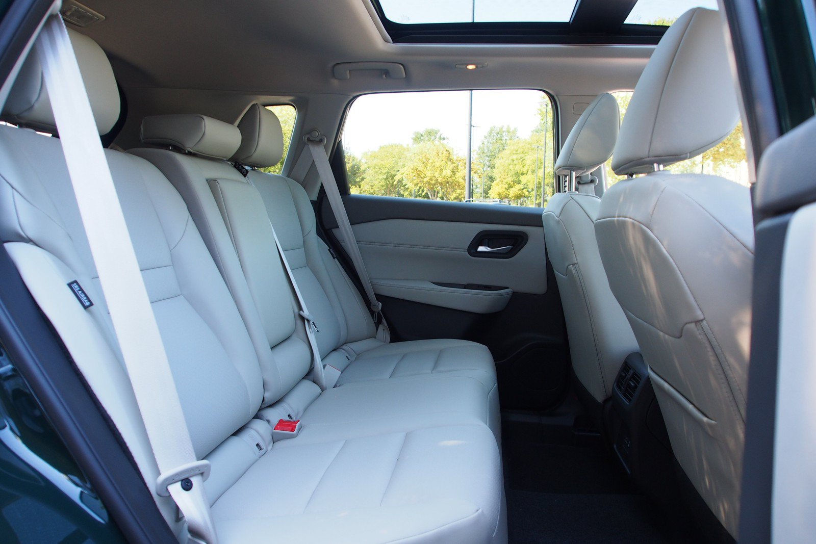 New 2026 Nissan Rogue Dark Armor FWD image 14