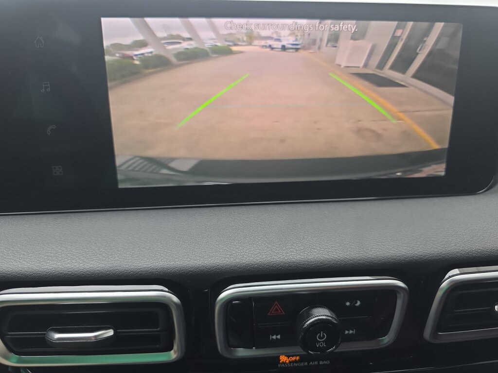 New 2026 Nissan Sentra SR w/ Floor Mat Package FWD image 14