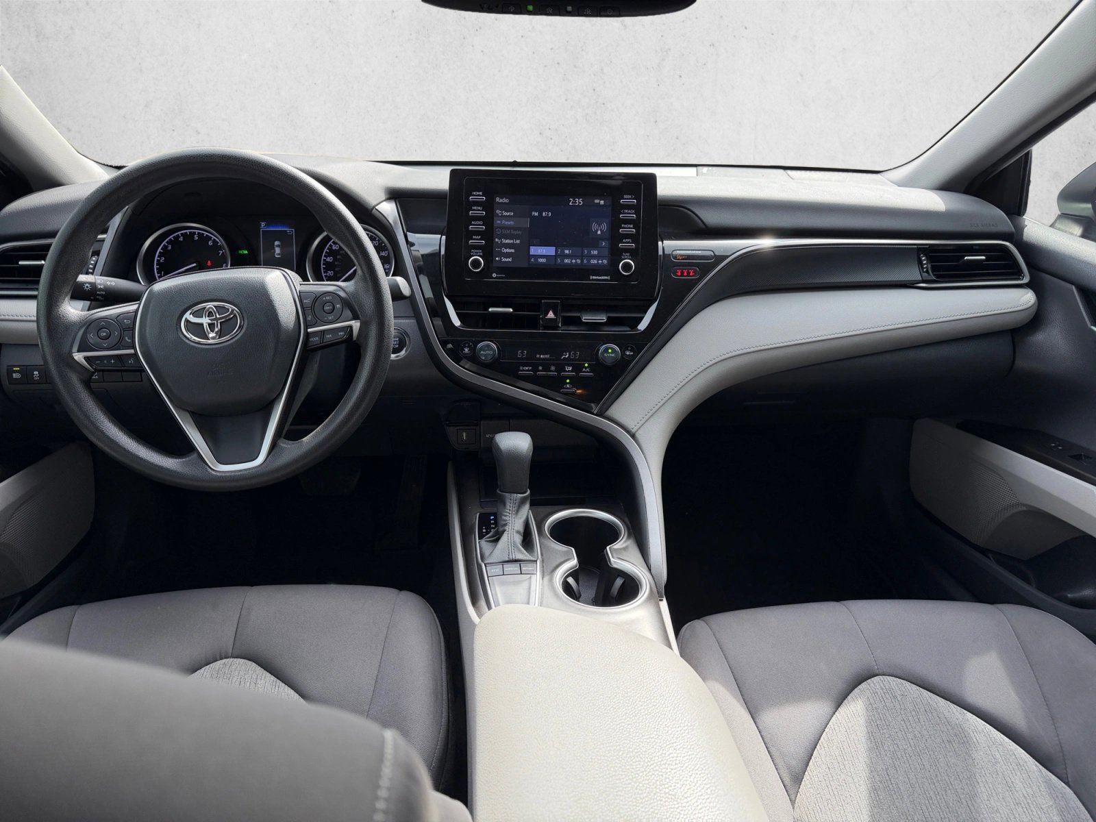 Used 2023 Toyota Camry LE w/ Convenience Package image 20