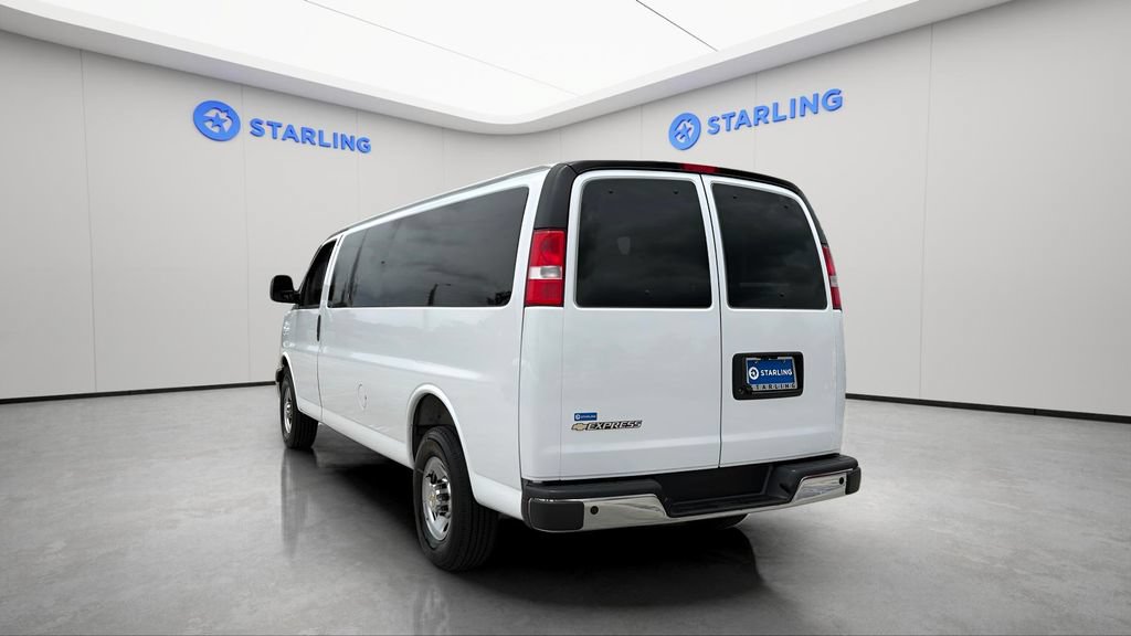 Certified 2025 Chevrolet Express 3500 LT w/ LT Preferred Equipment Group RWD image 6