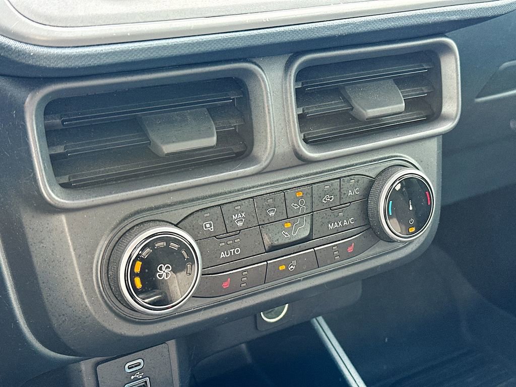 Certified 2024 Ford Maverick XLT w/ XLT Luxury Package image 14