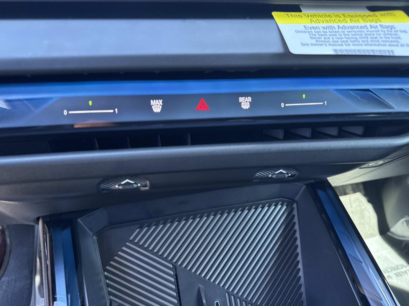 Certified 2025 BMW X3 xDrive30i w/ M Sport Package image 23