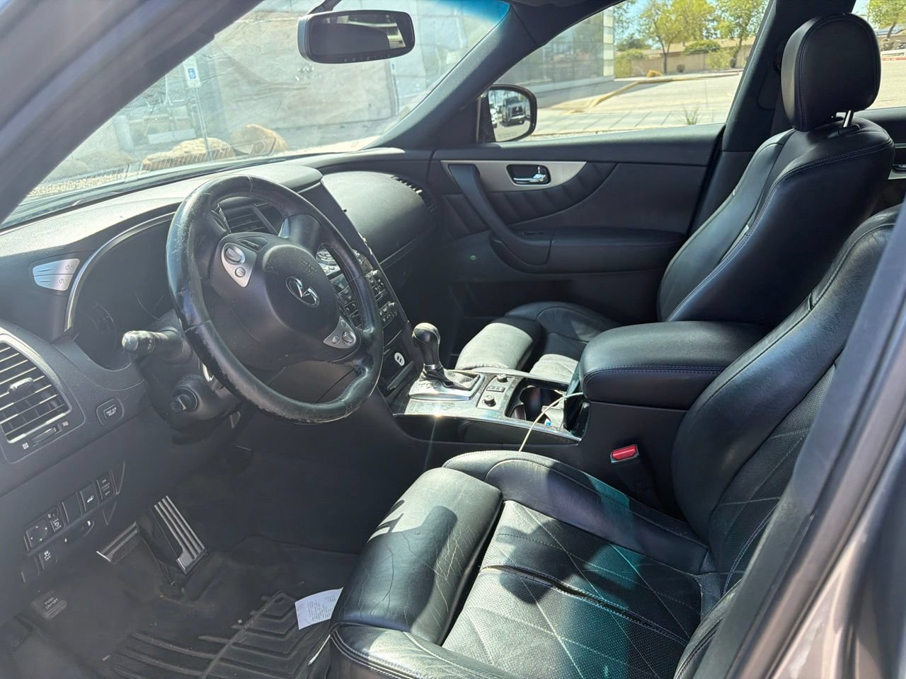 Used 2015 INFINITI QX70 AWD w/ Premium Package image 8