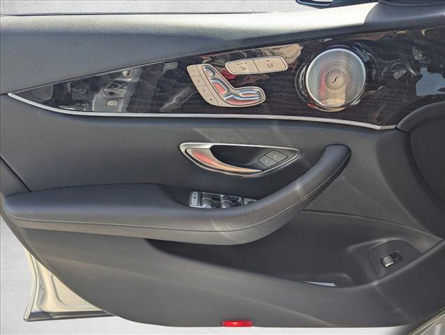 Used 2019 Mercedes-Benz E 300 image 10