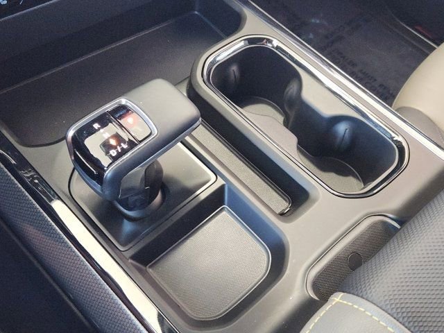 Used 2024 Chevrolet Silverado 1500 ZR2 w/ Technology Package image 23