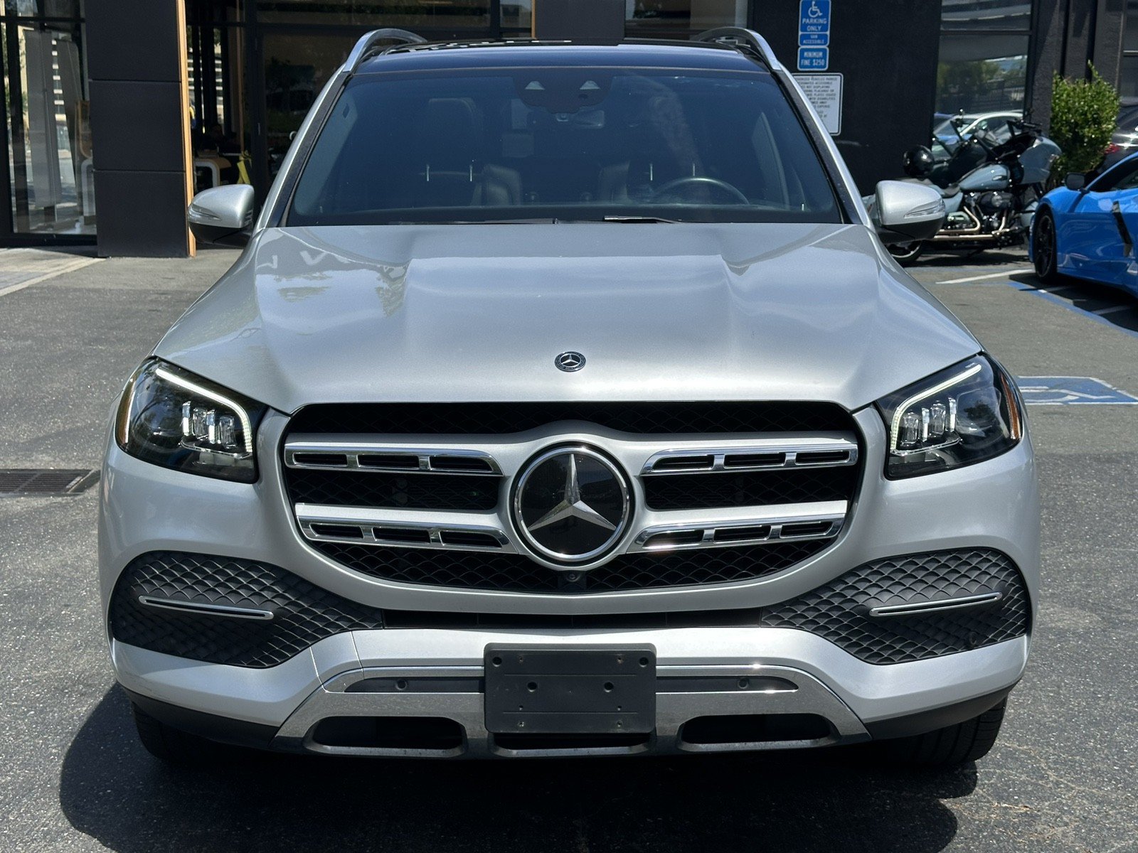 Used 2020 Mercedes-Benz GLS 450 4MATIC image 5