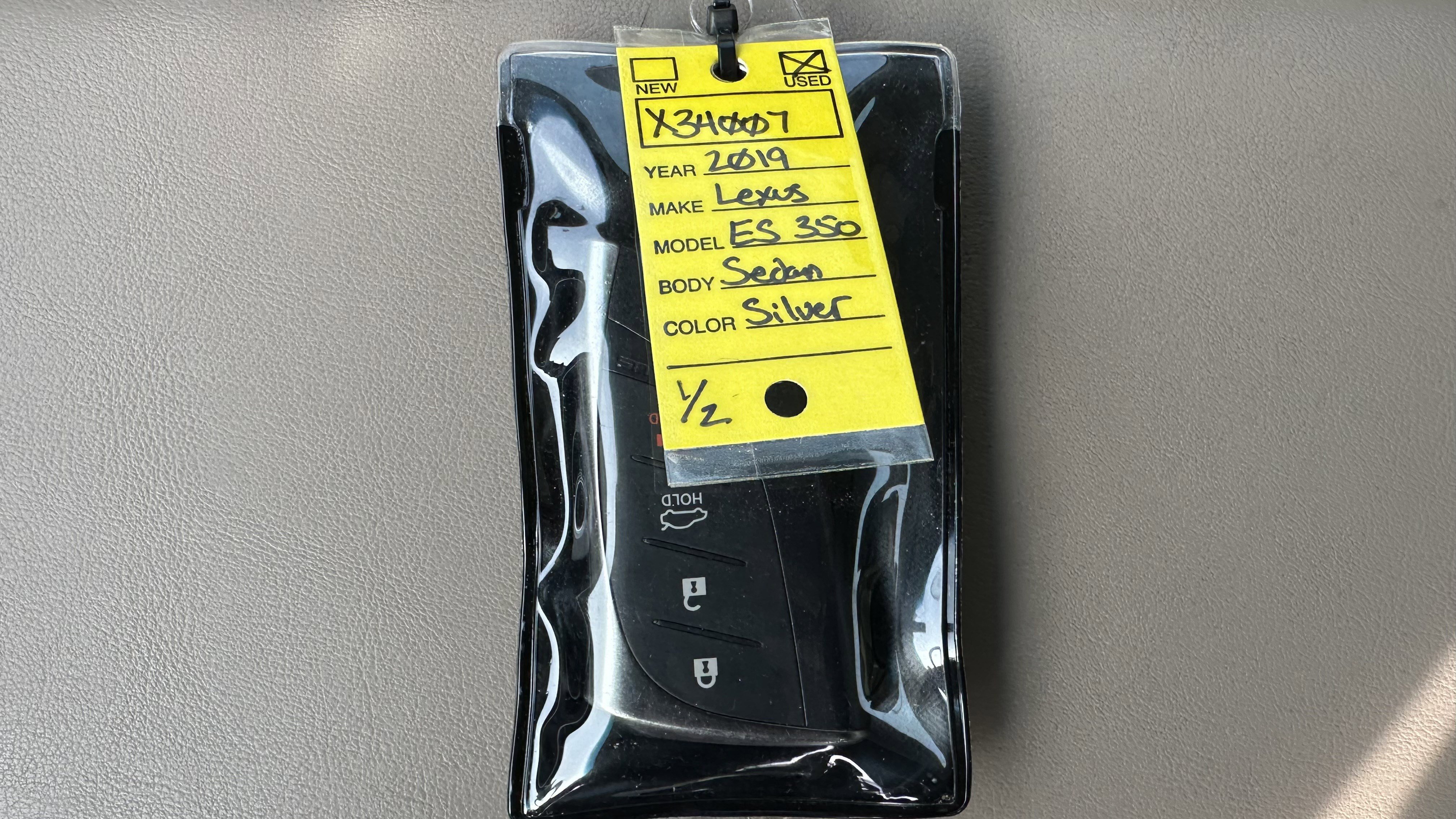 Used 2019 Lexus ES 350 image 35